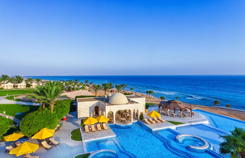 Вид на бассейн в The Oberoi Beach Resort, Sahl Hasheesh или окрестностях
