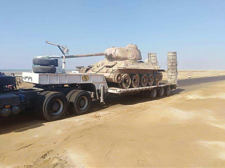 В Египте топят танки в море, чтобы привлечь туристов