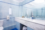Ванная комната в Alexandros Palace