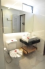 Ванная комната в Forty Winks Phuket Hotel