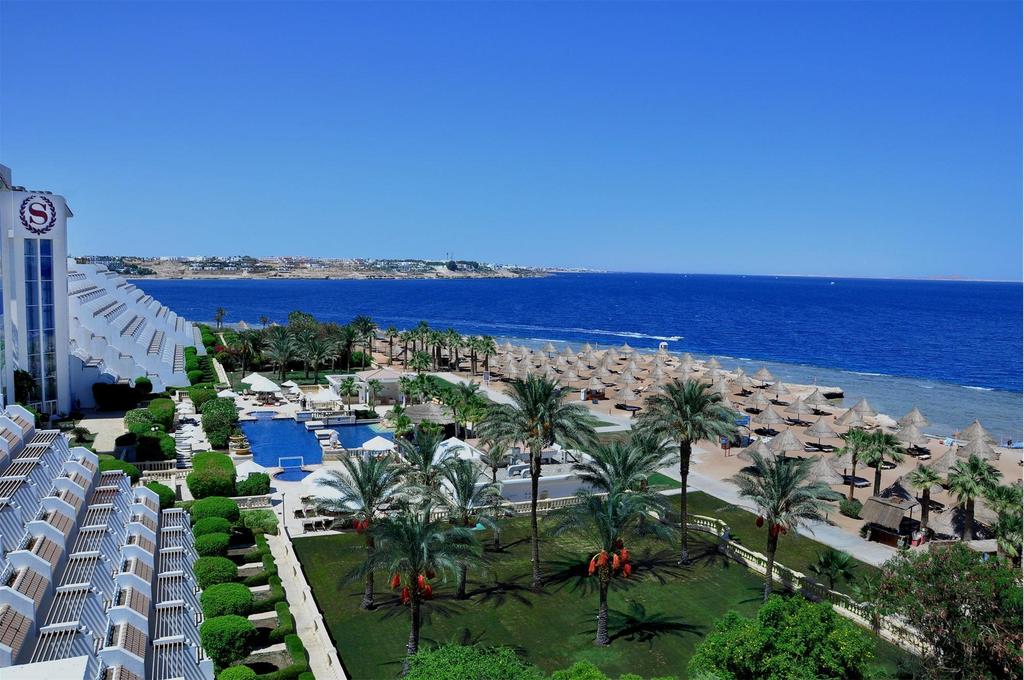 Отель Sheraton Sharm Hotel, Resort, Villas & Spa с высоты птичьего полета
