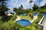 Вид на бассейн в The Village Coconut Island Beach Resort или окрестностях