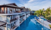 Вид на бассейн в Holiday Inn Resort Krabi Ao Nang Beach или окрестностях