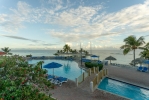 Бассейн в Holiday Inn Resort Montego Bay All Inclusive или поблизости