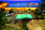 Вид на бассейн в Kyparissia Beach Hotel или окрестностях