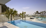 Бассейн в Parklane, a Luxury Collection Resort & Spa, Limassol или поблизости
