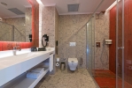 Ванная комната в Asia Beach Resort & Spa Hotel