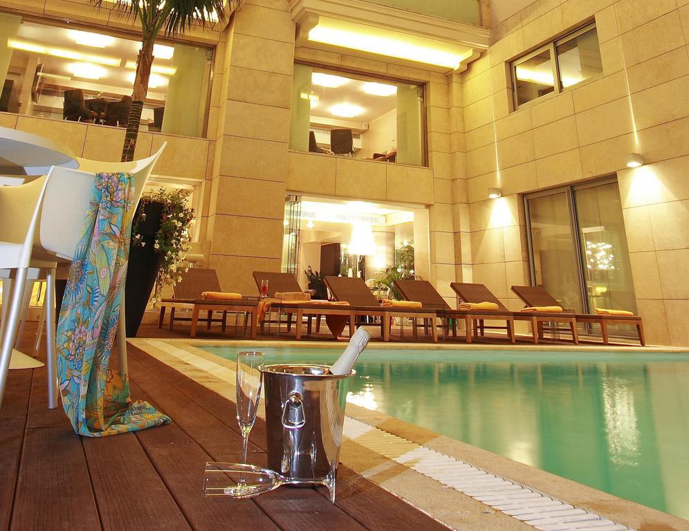 Отель Бассейн в Nafs Hotel или поблизости
