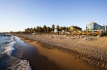 Пляж на территории курортного отеля или поблизости