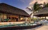 Бассейн в Four Seasons Resort Mauritius at Anahita или поблизости