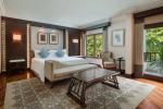 Кровать или кровати в номере The Laguna, A Luxury Collection Resort & Spa, Nusa Dua, Bali