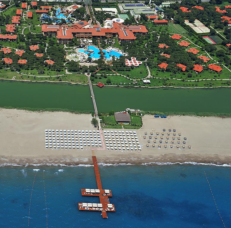 Отель Gloria Golf Resort - Kids Concept с высоты птичьего полета