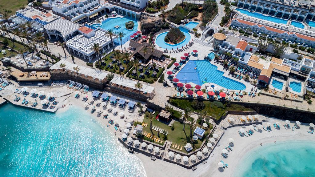 Отель Radisson Blu Beach Resort, Milatos Crete с высоты птичьего полета