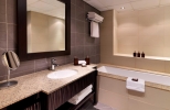 Ванная комната в Anantara The Palm Dubai Resort