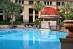 Бассейн в Palazzo Versace Dubai или поблизости