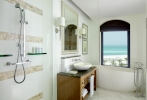 Ванная комната в The St. Regis Saadiyat Island Resort, Abu Dhabi