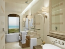 Ванная комната в The St. Regis Saadiyat Island Resort, Abu Dhabi