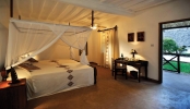 Кровать или кровати в номере Diamonds Mapenzi Beach - All Inclusive