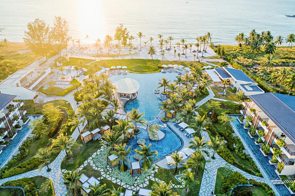 Отель Sol Beach House Phu Quoc by Melia Hotels International с высоты птичьего полета