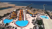 Вид на бассейн в Nubia Aqua Beach Resort Hurghada или окрестностях