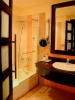 Ванная комната в Reef Oasis Blue Bay Resort & Spa