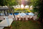 Вид на бассейн в The Mangrove Panwa Phuket Resort или окрестностях