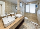 Ванная комната в Blue Beach Punta Cana - Luxury All Inclusive Resort