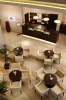 Лаундж или бар в Hilton Doha