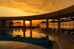 Бассейн в Sheraton Grand Doha Resort & Convention Hotel или поблизости
