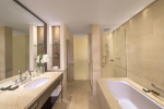 Ванная комната в Grand Hyatt Doha Hotel & Villas