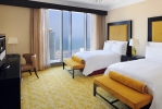 Кровать или кровати в номере Marriott Marquis City Center Doha Hotel