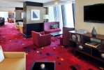 Телевизор и/или развлекательный центр в Marriott Marquis City Center Doha Hotel