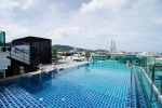Бассейн в Mirage Express Patong Phuket Hotel или поблизости