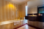 Ванная комната в Champlung Mas Hotel, Legian