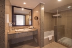 Ванная комната в Stella Di Mare Gardens Resort & Spa