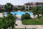 Вид на бассейн в Sunrise Marina Resort Port Ghalib или окрестностях