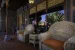 Гостиная зона в Bali Tropic Resort & Spa