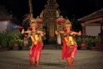 Вечерняя программа для гостей Bali Tropic Resort & Spa