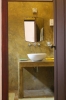 Ванная комната в Solomon Beach Hotel