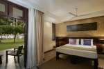 Кровать или кровати в номере Avani Kalutara Resort