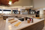 Кухня или мини-кухня в Grand Paradise Playa Dorada - All Inclusive 