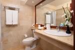 Ванная комната в Grand Paradise Playa Dorada - All Inclusive