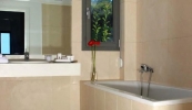 Ванная комната в Mare Dei Suites Hotel Ionian Resort