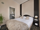 Кровать или кровати в номере EA Hotel Royal Esprit