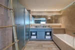 Ванная комната в Amada Colossos Ultra All Inclusive Resort