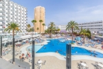 Вид на бассейн в Hotel Samos или окрестностях