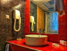 Ванная комната в Aegean Blue Beach Hotel