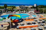 Вид на бассейн в Throne Beach Resort & SPA или окрестностях