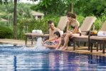 Бассейн в Angsana Villas Resort Phuket или поблизости