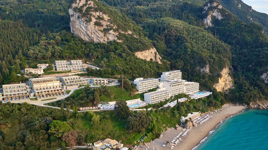 Отель Mayor La Grotta Verde Grand Resort - Adults Only с высоты птичьего полета